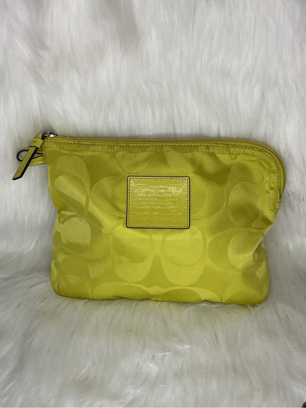 Coach Large Yellow Signature Cosmetic Pouch F77321